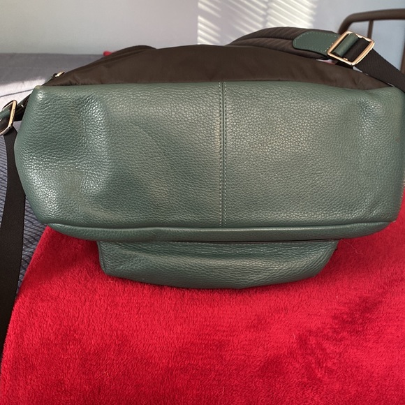 Coach Charlie pebbled leather green backpack - Picture 5 of 10